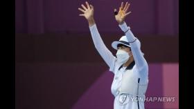 -올림픽- 여자양궁 안산, 한일전 승리하고 8강행…강채영도 승전고(종합)