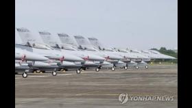 대만 최신 F-16V 전투기, 대만해협서 中 주력 J-16 조우