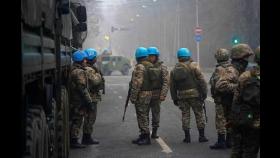 '시위 유혈진압' 카자흐군, 유엔 블루헬멧 착용 논란