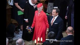 82세 덴마크 여왕, 엘리자베스 2세 장례식 참석후 코로나 확진