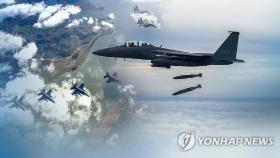 [2보] 北 전투기 8대 폭격기 4대 시위성비행…공대지사격훈련 추정