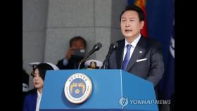 尹대통령, '국가주석 3연임' 中시진핑에 축전 