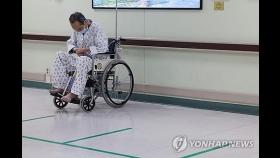 '강대강 대치'에 사상 첫 '심각' 경보…커지는 의료 공백(종합)