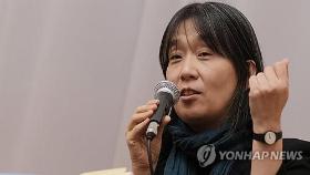 한강 '작별하지 않는다'에 담긴 눈쌓인 제주 중산간 마을은