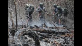 산불에 군부대도 대피…50사단 장병 400여명 안전지역 이동