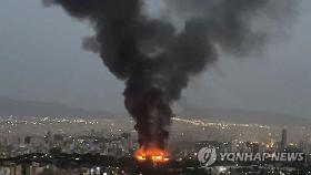 이스라엘, '무조건 항복' 트럼프 압박 맞춰 테헤란 대규모 폭격(종합)