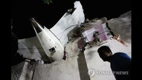 '최소 270명 사망' 인도 여객기 사고 원인 여전히 오리무중