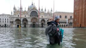 이탈리아 베네치아, 폭우에 일부 침수…피해 현실화 / 연합뉴스TV (YonhapnewsTV)