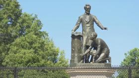 '노예해방' 이끈 링컨 동상도 철거 요구 제기돼