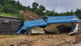 전국 곳곳 폭우 피해…어제 하루 산사태 55건 발생