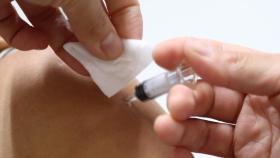 독감 백신 접종 후 잇단 사망…전국 5번째