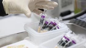 독감 백신 접종 후 잇단 사망…전국 11번째