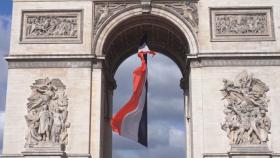 파리 개선문, 폭발물 대피 소동…에펠탑선 탄약 발견