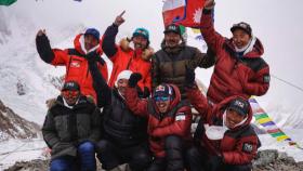 네팔 셰르파 10명, 사상 처음 겨울철 K2 등정