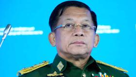 미얀마 군부 장기집권 노리나…총선 미루고 최고사령관이 총리로
