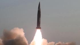 北, 동해상으로 탄도미사일 2발 발사…800㎞ 비행