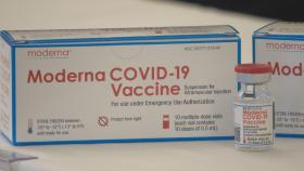 미 FDA, 모더나·얀센 부스터샷 승인…교차접종도 허용