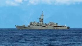 中군함, 대만 해안선 근처 접근…대만군함 '밀어내기'