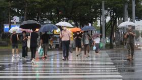 충청이남 호우특보…김제·완주 시간당 60mm↑ 물벼락