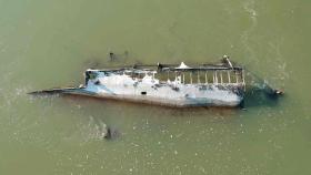 메마른 다뉴브강…2차대전 침몰한 독일군함 모습 드러내
