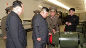 전술핵탄두 실물 공개 북한…핵실험 신호탄? 미 전략자산 맞대응?