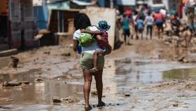 최빈국 아이티에 폭우 이어 지진…70여명 사망·실종