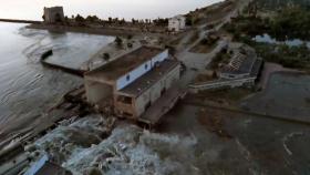 우크라 대형 댐 폭파…러·우, 배후로 상대국 지목
