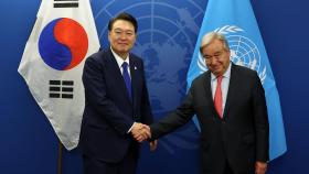 윤대통령, 방미 이틀째에도 연쇄 회담…유엔사무총장 면담