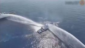 중국 해경선, 필리핀 선박에 물대포 공격해 1척 파손