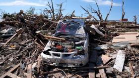 미국 연휴 강타한 토네이도·폭풍에 23명 사망…남부엔 폭염 예보