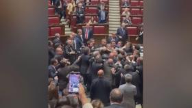 이탈리아 의회 '난투극'…'자치권 확대' 갈등