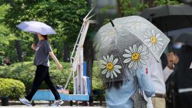 서울 올해 첫 '폭염주의보'…제주 본격 장마철 돌입