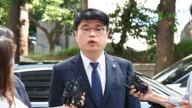 '전공의 집단사직 공모' 임현택 의협회장 경찰 출석…