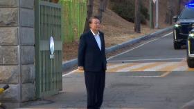 헌재 선고 앞둔 윤대통령, 관저서 침묵…승복 메시지 낼까