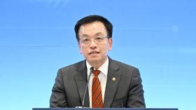 [속보] 민주, 최상목 탄핵안 결론 못내…