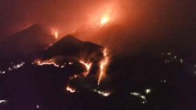 경남 산청 산불 진화작업 재개…