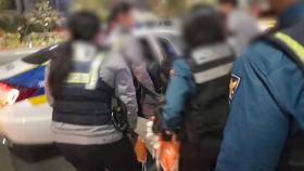 장애인의 날 행사장서 농성…전장연 활동가 체포
