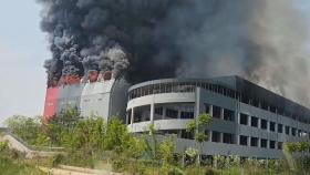 경기 이천 물류창고서 큰 불…178명 자력 대피