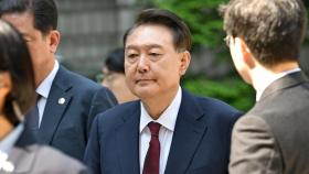 尹 다음주 재판도 지상 출입…경호처 별도 요청 없어
