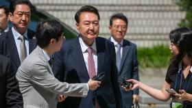尹, 2차 요구에도 불응…경찰, 3차 소환 통보