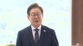 [현장연결] 이 대통령, 전방부대 장병 격려…“국민은 여러분 충성심 믿는다”