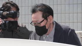 건진법사, '인사 불만' 문자 김 여사 측 행정관에 보내