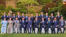 이 대통령, 민주 원내지도부와 첫 만찬…