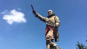 네덜란드서도 식민지 건설 장군·극우 정치인 동상 훼손