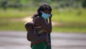 1년째 불타는 아마존...코로나19 희생자 급증