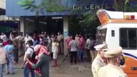 인도 코로나19 환자 입원 병원 불, 중환자 13명 숨져