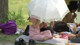 [날씨] 휴일 불볕더위 절정, 대구 33.9℃...내일도 덥다