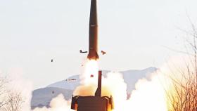 북, 이틀만에 탄도미사일 2발 발사...새해 여섯 번째