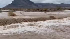 사막 기후 美 데스밸리서도 홍수 '천 년에 한 번 확률'