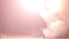 한미, 北 도발 대응사격...현무-2 발사 후 비정상 낙탄